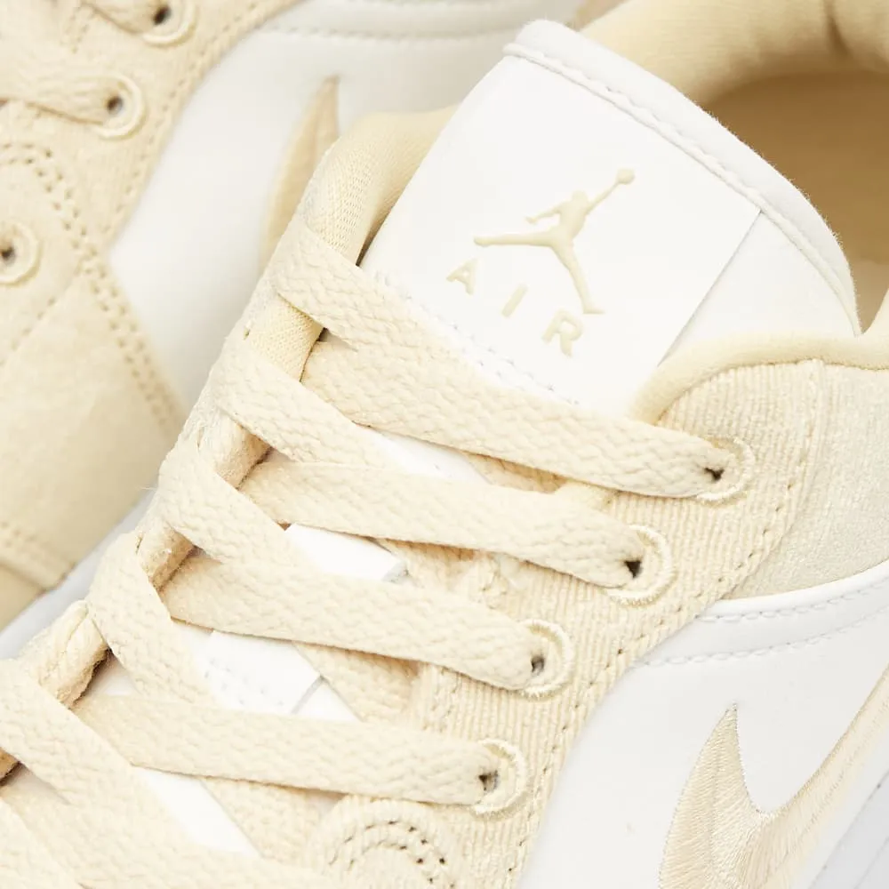 Air Jordan 1 Low W sneakers, light beige