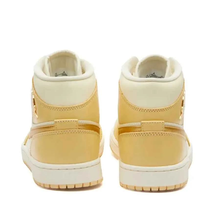 Air Jordan 1 Mid SE, Cream/Gold