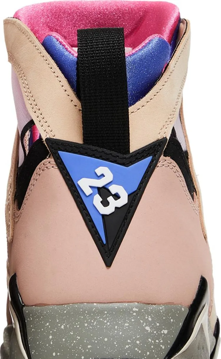 Air Jordan 7 Retro SE Sapphire Sneakers, Tan