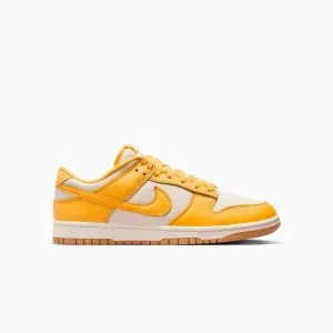 Men's Dunk Low Retro PRM "University Gold"