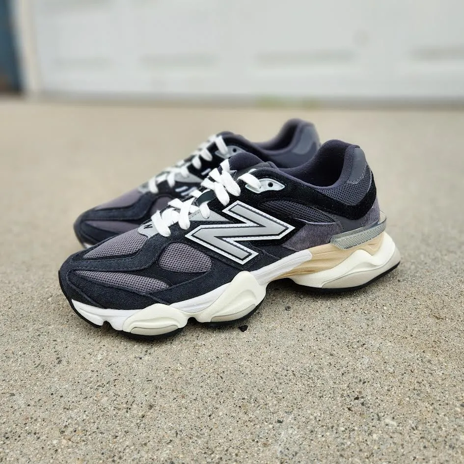 NEW BALANCE BLACK