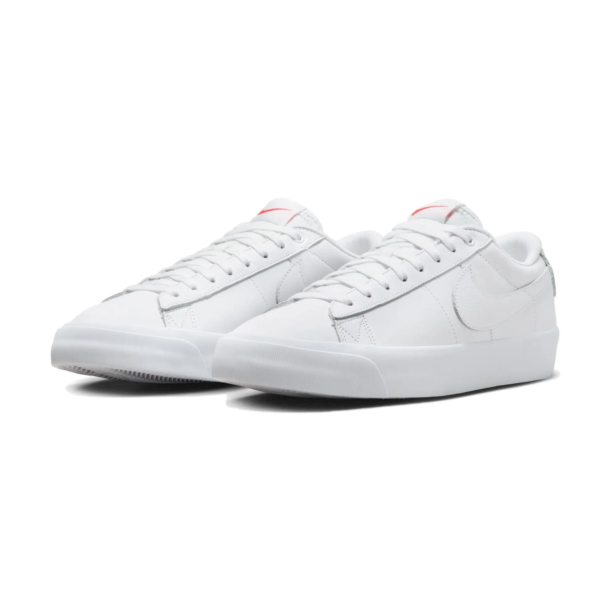 Nike SB Blazer Low GT ISO White/White/White